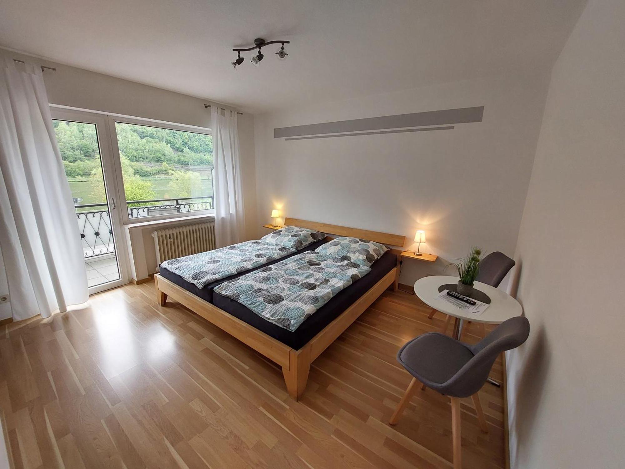 Pension Mosella, Gaestezimmer Санкт-Альдегунд Экстерьер фото